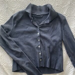 Collared fitted long sleeve